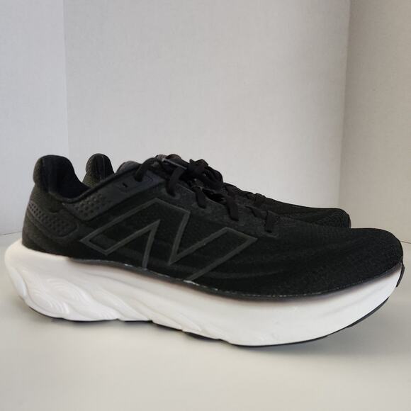 New Balance Men\'s M1080B13 Running Shoe, black/ white, 12.5 medium 1080v 13 main image 7